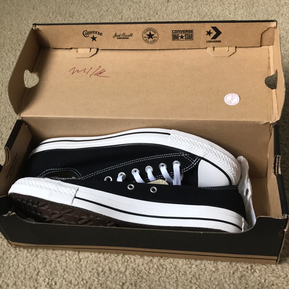 Size 11 Black And White Converses